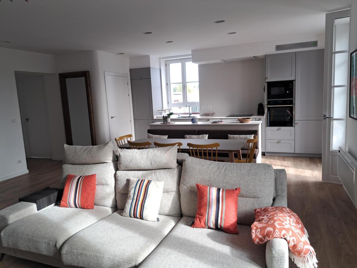 Superbe Appartement T3 Au Centre Plage .Parking Hendaye Exterior photo